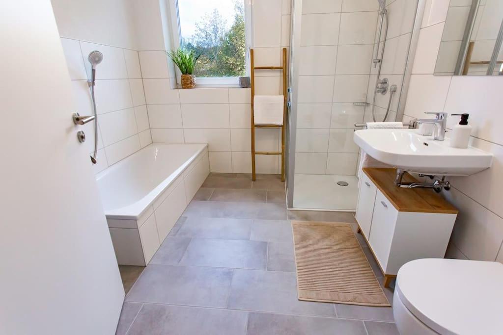 Апартаменты Grosse Cozy 4-Zi-Whg Mit Balkon Naehe Europa Park Und Rulantica Лар Экстерьер фото